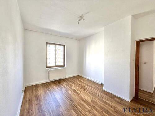 Schlafzimmer - 2 Zimmer Etagenwohnung zum Kaufen in München