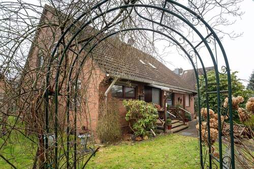 Frontansicht - Mehrfamilienhaus, Wohnhaus mit 210,00 m&sup2; in Lauenbrück zum Kaufen