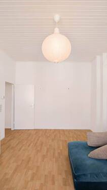 Wohnzimmer-3.jpg - 2 Zimmer Etagenwohnung zum Kaufen in Berlin