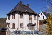 Ansicht straßenseitig - 5 Zimmer Einfamilienhaus zum Kaufen in Greiz