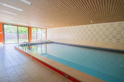 Schwimmbad - 