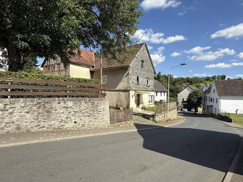 Bild 3 - 9 Zimmer Einfamilienhaus in Weilburg-Hirschhausen