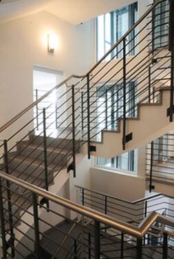 Treppenhaus - Büro in Würzburg zum Kaufen