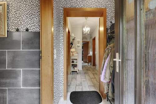 Flur - 4 Zimmer Einfamilienhaus in Belau