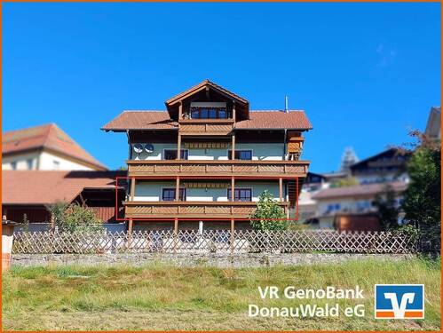 3-Parteien-Haus - Helle und bezugsfertige 3-Zimmer-Wohnung in guter Lage von Bodenmais