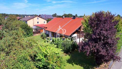 Luftansicht Süd-Ost - Einfamilienhaus mit 147,00 m&sup2; in Kirchham zur Miete