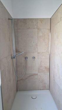 Dusche EG - 