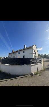 Bild 1 - Tolle 4 Zimmer Wohnung inkl Küche