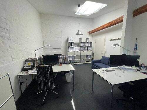 Abschließbarer Büroraum 2 für 3-4 - Büro in Düsseldorf