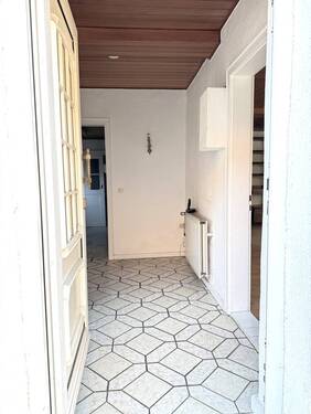 Flur OG - Einfamilienhaus mit 84,00 m² in Worms / Neuhausen zum Kaufen