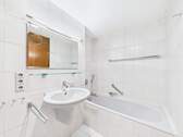 Badezimmer - Etagenwohnung mit 99,00 m&sup2; in Stuttgart zum Kaufen
