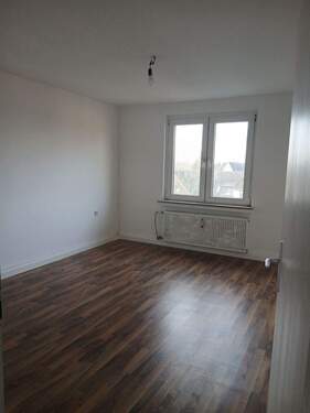 20251222_112517 - 3 Zimmer Etagenwohnung zur Miete in Oberhausen