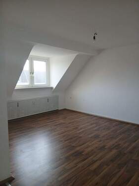 20251222_112541 - Etagenwohnung mit 109,00 m&sup2; in Oberhausen zur Miete