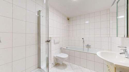 Badezimmer UG - 