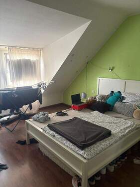 Schlafzimmer - 2 Zimmer Etagenwohnung in Krefeld