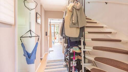 Flur Erdgeschoss - 3 Zimmer Reihenmittelhaus zum Kaufen in Norderstedt