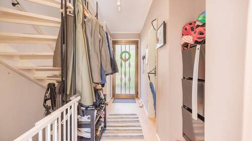 Flur Erdgeschoss - 3 Zimmer Reihenmittelhaus in Norderstedt