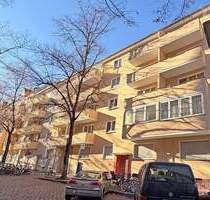 Attraktives Mehrfamilienhaus mit 13 Wohnungen und Dachgeschossausbau - Investieren in Berlin!