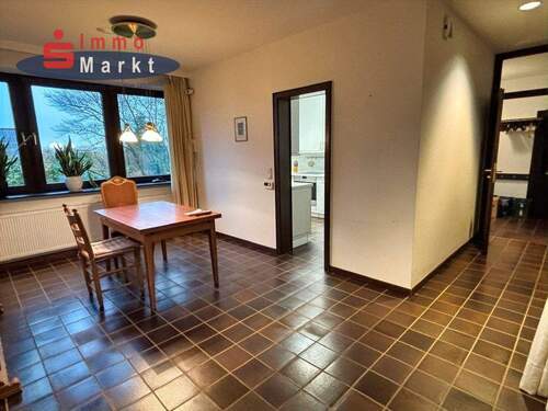 Esszimmer neben der Küche - 