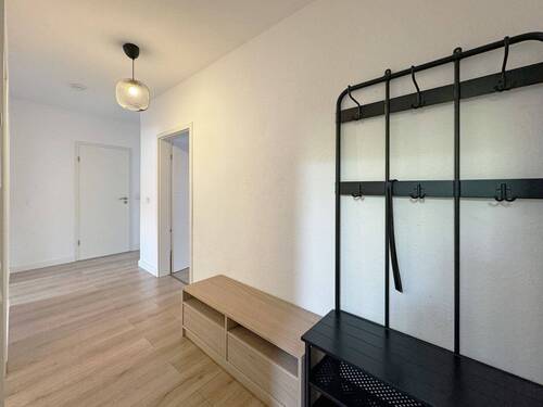 Flur - 3 Zimmer Etagenwohnung zum Kaufen in Bremen