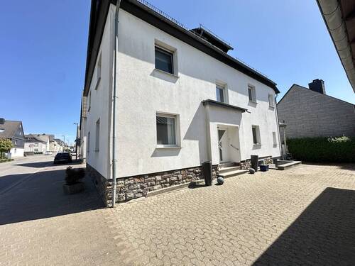 Außenansicht - Einfamilienhaus mit 135,00 m&sup2; in Argenthal zum Kaufen