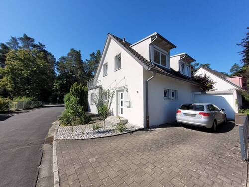 Objektansicht - 5 Zimmer Einfamilienhaus zum Kaufen in Rückersdorf