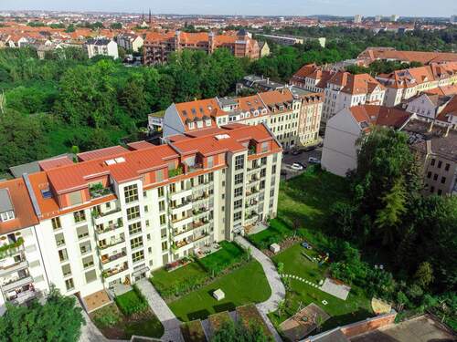 Innenhof Luftbild - 2 Zimmer Etagenwohnung zum Kaufen in Leipzig