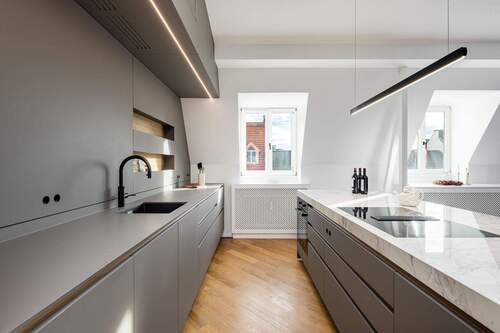 Die Luxusküche. - Etagenwohnung mit 236,00 m² in München zum Kaufen