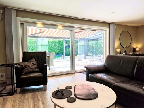 Wohnen/Wintergarten Haus A - 