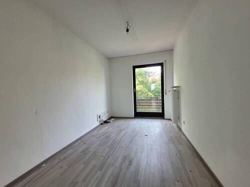 Zimmer 2 - 