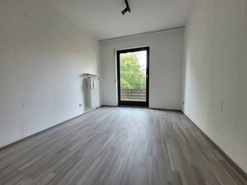 Zimmer 3 - 