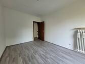 Zimmer 3 - 