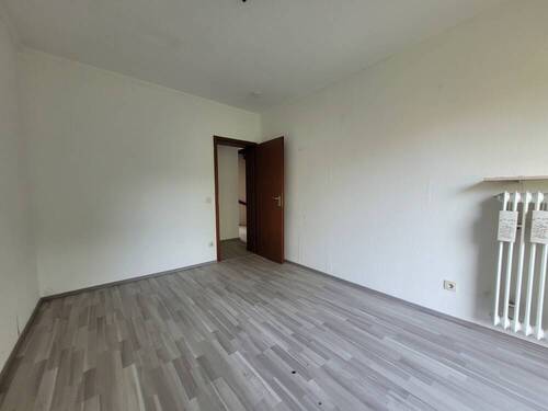 Zimmer 3 - 