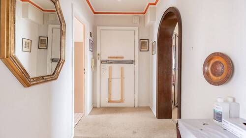 Flur - 2 Zimmer Etagenwohnung in Hamburg