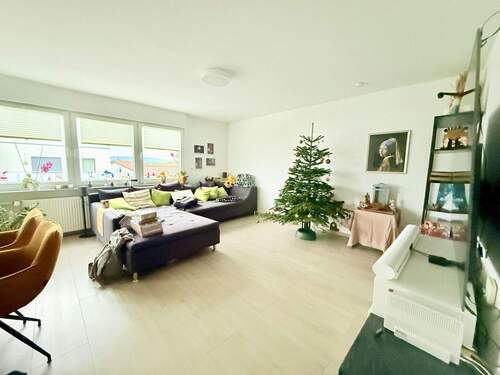 Bild 2 - 3 Zimmer Etagenwohnung zur Miete in Ingelheim-Wackernheim