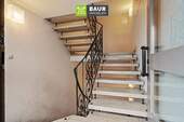 Treppenhaus - 2 Zimmer Etagenwohnung zum Kaufen in Bad Schussenried