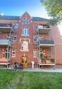 Hausansicht / Eingang - Etagenwohnung mit 108,20 m² in Torgau zum Kaufen