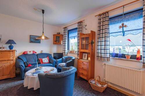 Bild 3 - 3 Zimmer Mehrfamilienhaus, Wohnhaus in Hohn