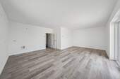 Wohnbereich - Blick auf die Küche - 3 Zimmer Etagenwohnung zum Kaufen in Frankfurt (Oder)