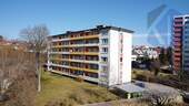 Hausansicht Süd - 4-Zimmer-Wohnung im 2. Obergeschoss mit Aufzug, Garage und Stellplatz
