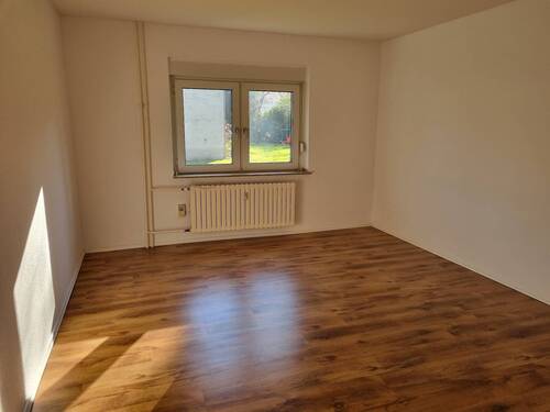 Wohnzimmer - 3 Zimmer Etagenwohnung zur Miete in Gelsenkirchen