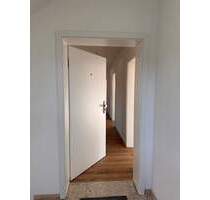 ?Erstbezug nach Kernsanierung: Hochmoderne 4,5-Zi.-Wohnung (102 m²) mit neuer EBK & Fußbodenheizung - Markgröningen Unterriexingen