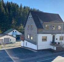 Mehrgenerationenhaus plus Kfz-Werkstatt, Außenpool und großem Gartenhaus in Gleidorf! - Schmallenberg
