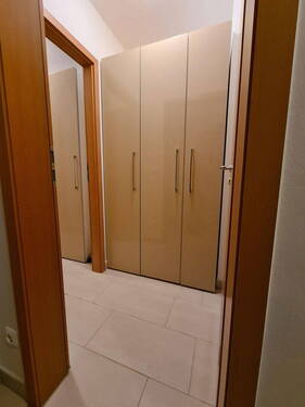 Abstellraum (vorderer Teil) - 