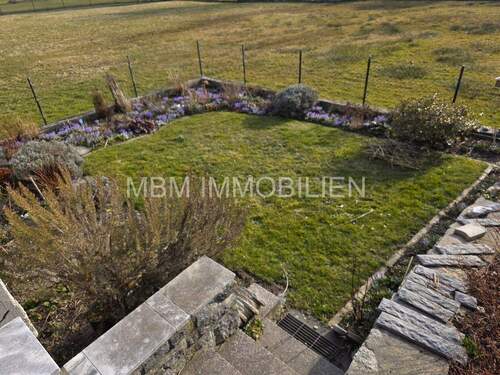 Bild 2 - 5 Zimmer Einfamilienhaus zum Kaufen in Haselbachtal