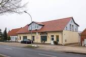 Hausansicht - 5 Zimmer Mehrfamilienhaus, Wohnhaus zum Kaufen in Jatznick