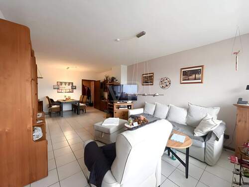 Wohnzimmer - 3 Zimmer Etagenwohnung zum Kaufen in Wülfrath