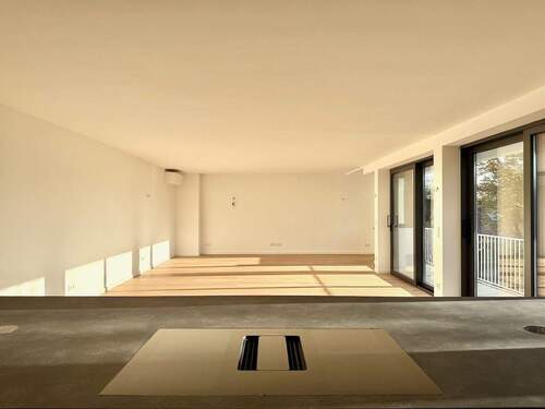 Ess- und Wohnbereich - 4 Zimmer Etagenwohnung in Düsseldorf