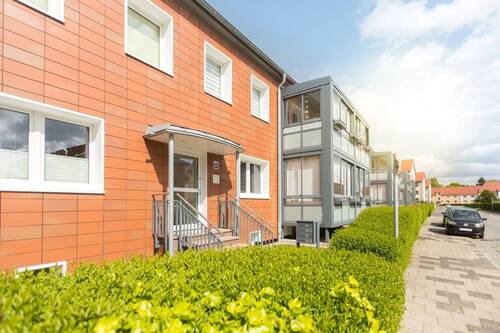 Helgoländer Str. 79,81,83,85,87 - TMZ_9805.jpg - 2-Zimmer-Wohnung im Hochparterre mit Wintergarten in Geestemünde-Süd