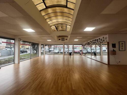 Ladenraum - Büro zum Kaufen in Nürnberg